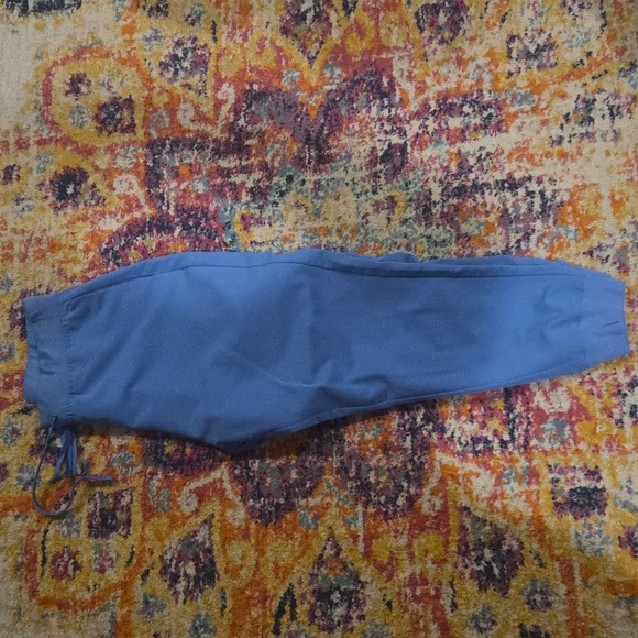 Mandala Brand Ceil Blue Scrub Set - Picture 3 of 4